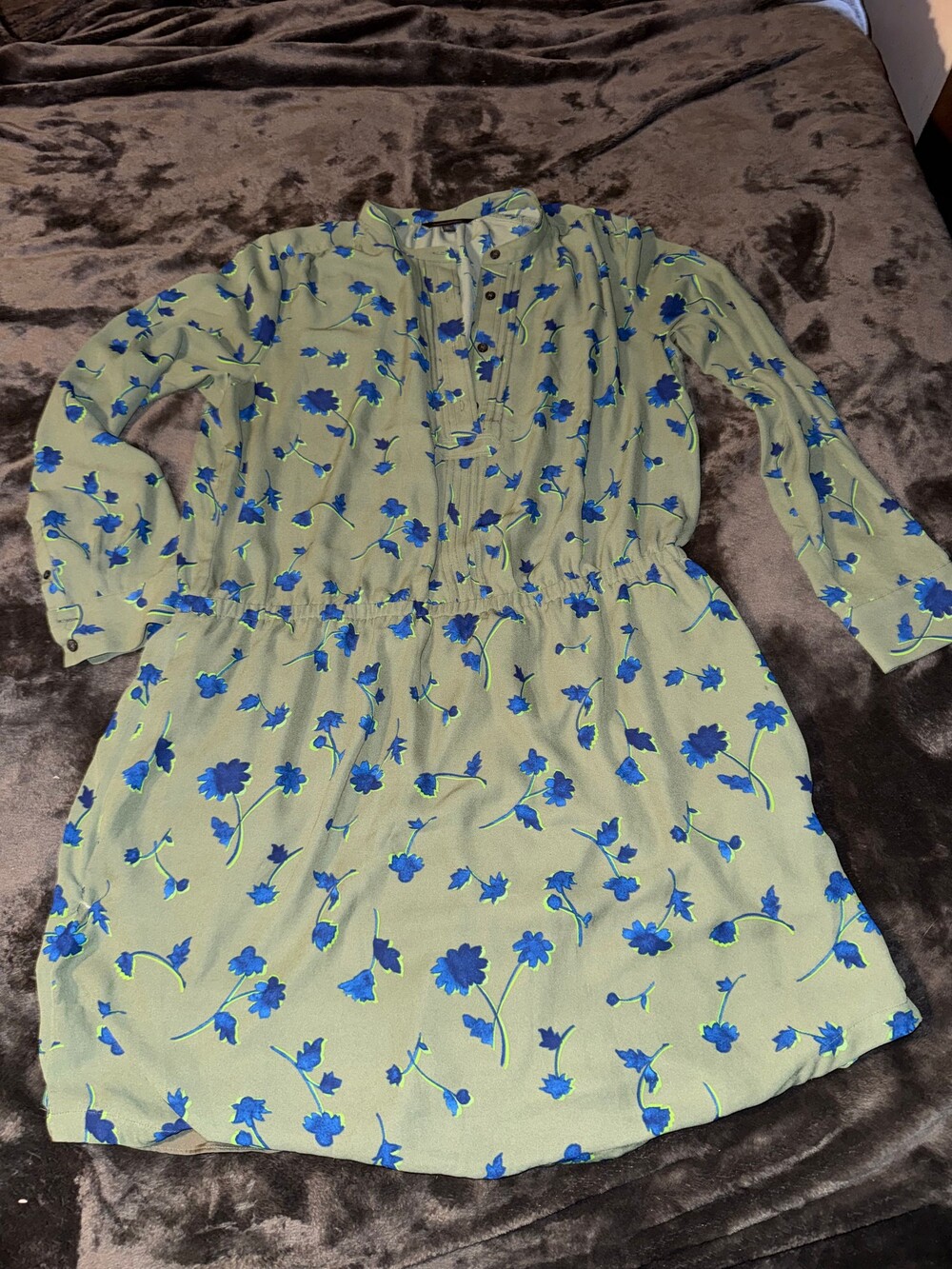 Banana Republic Green Floral Long Sleeve Dress with Elastic Waist